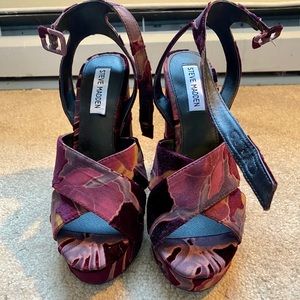 Like NEW Steve Madden Jodi heels